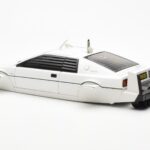 Lotus Esprit Type 79 James Bond The Spy Who Loved Me Submarine White AUTOart 1:18 - image 4 of 8
