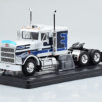Marmon CHDT White Blue IXO 1:43