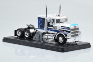 Marmon CHDT White Blue IXO 1:43 TR083 Diecast — photo 3 of 4