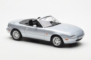 Mazda MX-5 NA Silver Norev 1:18 188023 Diecast — photo 5 of 7