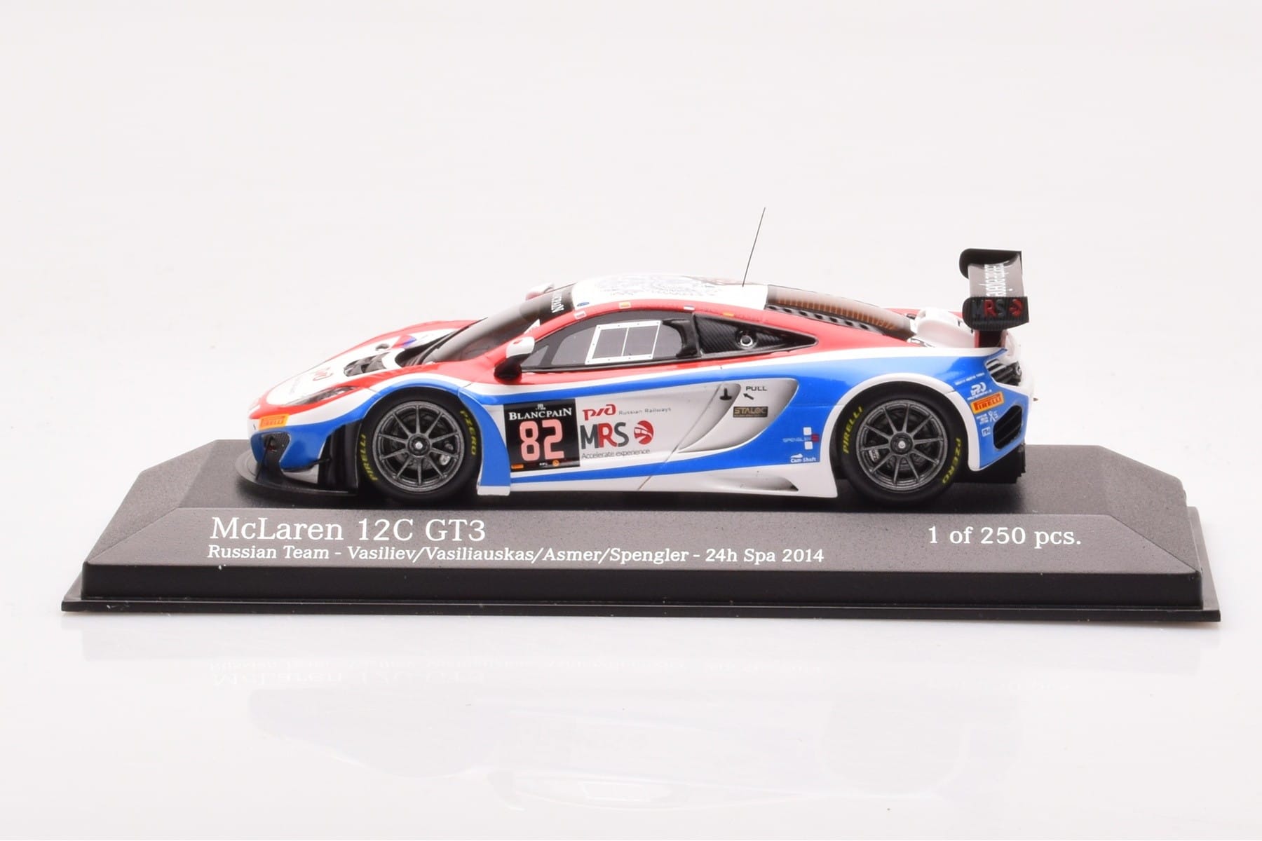 Minichamps McLaren 12C GT3 1:43 Spa 24 Hours 2014