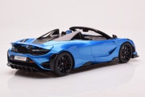 McLaren 765LT Spider Blue GT Spirit 1:18 GT886 Resin — photo 2 of 6