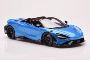 McLaren 765LT Spider Blue GT Spirit 1:18 GT886 Resin — photo 4 of 6