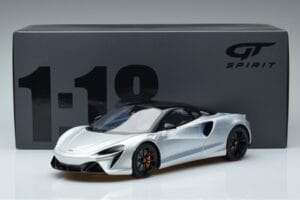 McLaren Artura Silver GT Spirit 1:18 GT873 Resin — photo 6 of 6