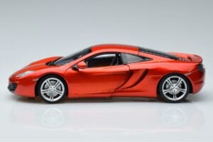 McLaren MP4-12C With Stig Top Gear Figurine Minichamps 1:18 519101330 Diecast — photo 4 of 7
