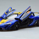 McLaren P1 GTR Blue With Yellow Stripes AUTOart 1:18 - image 2 of 7