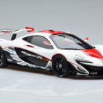 McLaren P1 GTR Gloss White With Red Stripes AUTOart 1:18 - image 5 of 7