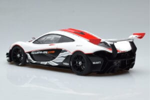 McLaren P1 GTR Gloss White With Red Stripes AUTOart 1:18 81541 Composite — photo 6 of 7