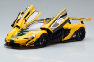 McLaren P1 GTR Yellow With Green Stripes AUTOart 1:18 81544 Composite — photo 2 of 7