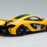 McLaren P1 GTR Yellow With Green Stripes AUTOart 1:18 - image 3 of 7