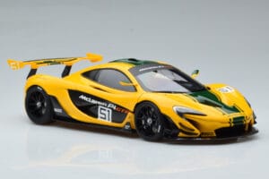 McLaren P1 GTR Yellow With Green Stripes AUTOart 1:18 81544 Composite — photo 5 of 7