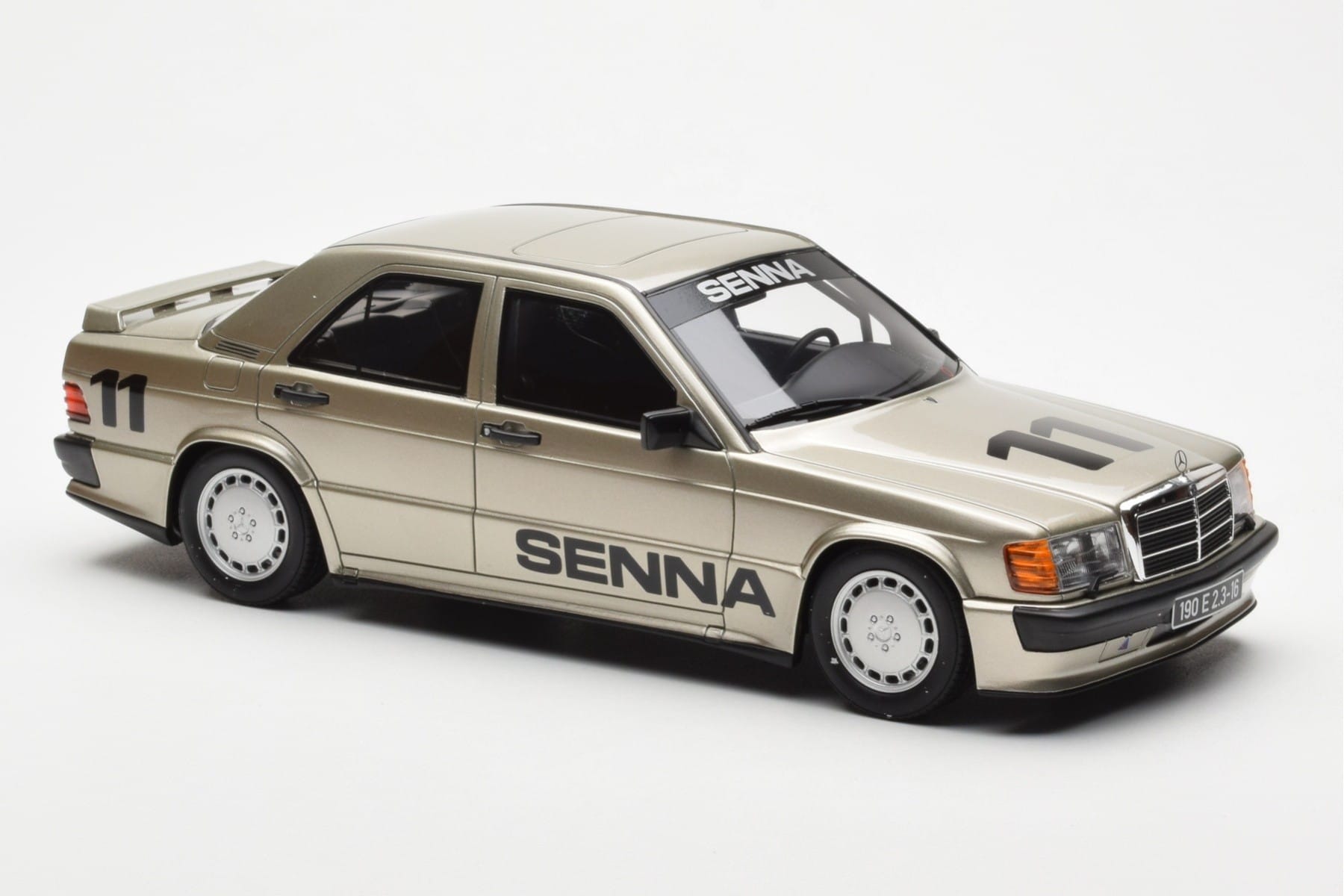 Mercedes 190E 2.3-16 W201 A. Senna Nurburgring Race of Champions 1984 Otto 1:18 OT1041 Resin — photo 4 of 6