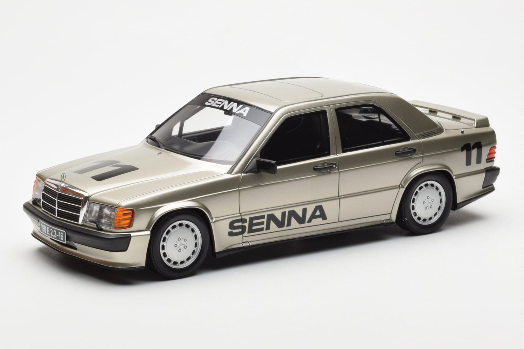 Mercedes 190E 2.3-16 W201 A. Senna Nurburgring Race of Champions 1984 Otto 1:18 OT1041 Resin