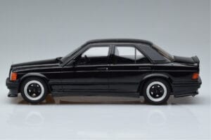 Mercedes 190E W201 2.3 AMG The Hammer Otto 1:18 OT754 Resin — photo 3 of 6