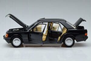Mercedes 190 E W201 Limited Edition Norev 1:18 183823 Diecast — photo 4 of 10