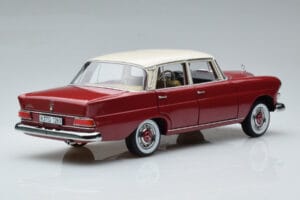 Mercedes 200 W110 Red Norev 1:18 183706 Diecast — photo 3 of 7