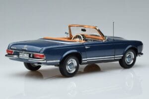 Mercedes 230 SL W113 Pagoda Blue Limited Edition Norev 1:18 183767 Diecast — photo 3 of 8