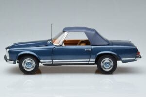 Mercedes 230 SL W113 Pagoda Blue Limited Edition Norev 1:18 183767 Diecast — photo 4 of 8