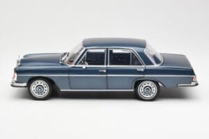 Mercedes 280 SE W108 Dark Blue Metallic Norev 1:18 183534 Diecast — photo 4 of 8