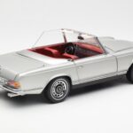 Mercedes 280 SL W113 Pagoda Silver Schuco 1:18 450035000 - image 3 of 8