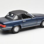 Mercedes 300 SL R107 Nautical Blue Norev 1:18 183466 - image 3 of 8