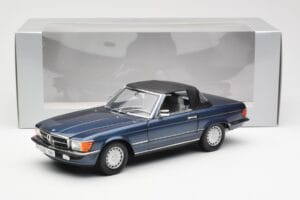 Mercedes 300 SL R107 Nautical Blue Norev 1:18 183466 Diecast — photo 8 of 8