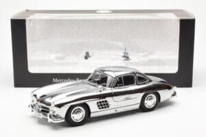 Mercedes 300 SL W198 Chrome Minichamps 1:18 B66040645 Diecast — photo 8 of 8
