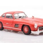 Mercedes 300 SL W198 Gullwing Red Minichamps 1:18 - image 6 of 8