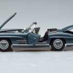Mercedes 300 SL W198 Roadster Blue Norev 1:18 - image 4 of 9