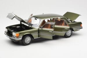 Mercedes 450SEL 6.9 W116 Green Metallic Norev 1:18 183455 Diecast — photo 2 of 8