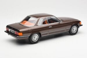 Mercedes 500 SLC C107 Brown KK-Scale 1:18 180851 Diecast — photo 2 of 6