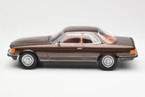 Mercedes 500 SLC C107 Brown KK-Scale 1:18 180851 Diecast — photo 3 of 6