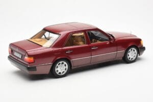 Mercedes 500E W124 Red Metallic Dealer Edition Norev 1:18 B66040699 Diecast — photo 3 of 8