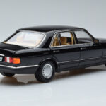 Mercedes 560 SEL W126 Black Norev 1:18 - image 3 of 7