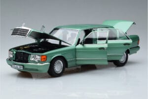 Mercedes 560 SEL W126 Light Green Norev 1:18 183469 Diecast — photo 2 of 7