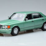 Mercedes 560 SEL W126 Light Green Norev 1:18