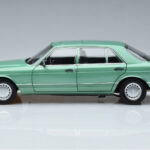 Mercedes 560 SEL W126 Light Green Norev 1:18 - image 4 of 7