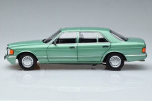 Mercedes 560 SEL W126 Light Green Norev 1:18 183469 Diecast — photo 4 of 7