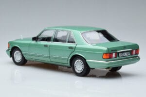 Mercedes 560 SEL W126 Light Green Norev 1:18 183469 Diecast — photo 6 of 7