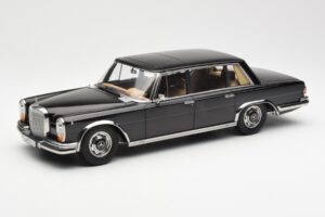 Mercedes 600 SWB W100 Black KK-Scale 1:18 180601