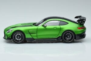 Mercedes AMG GT C190 Black Series Green Hell Magno Limited Edition Norev 1:18 183903 Diecast — photo 4 of 7