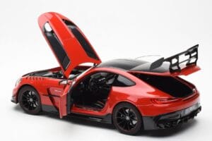 Mercedes AMG GT Black Series Red Asia Exclusive Norev 1:18 183906 Diecast — photo 5 of 8