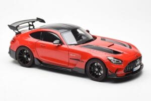 Mercedes AMG GT Black Series Red Asia Exclusive Norev 1:18 183906 Diecast — photo 6 of 8