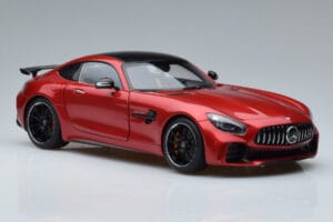 Mercedes AMG GT R C190 Cardinal Red AUTOart 1:18 76331 Diecast — photo 5 of 7
