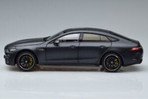 Mercedes AMG GT63 S X290 Dealer Edition Norev 1:18 B66960460 Diecast — photo 4 of 7
