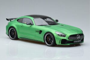 Mercedes AMG GT R Green GT Spirit 1:18 GT179 Resin — photo 4 of 6