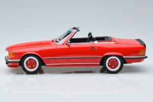 Mercedes AMG SL500 R107 Red Otto 1:18 OT962 Resin — photo 3 of 6