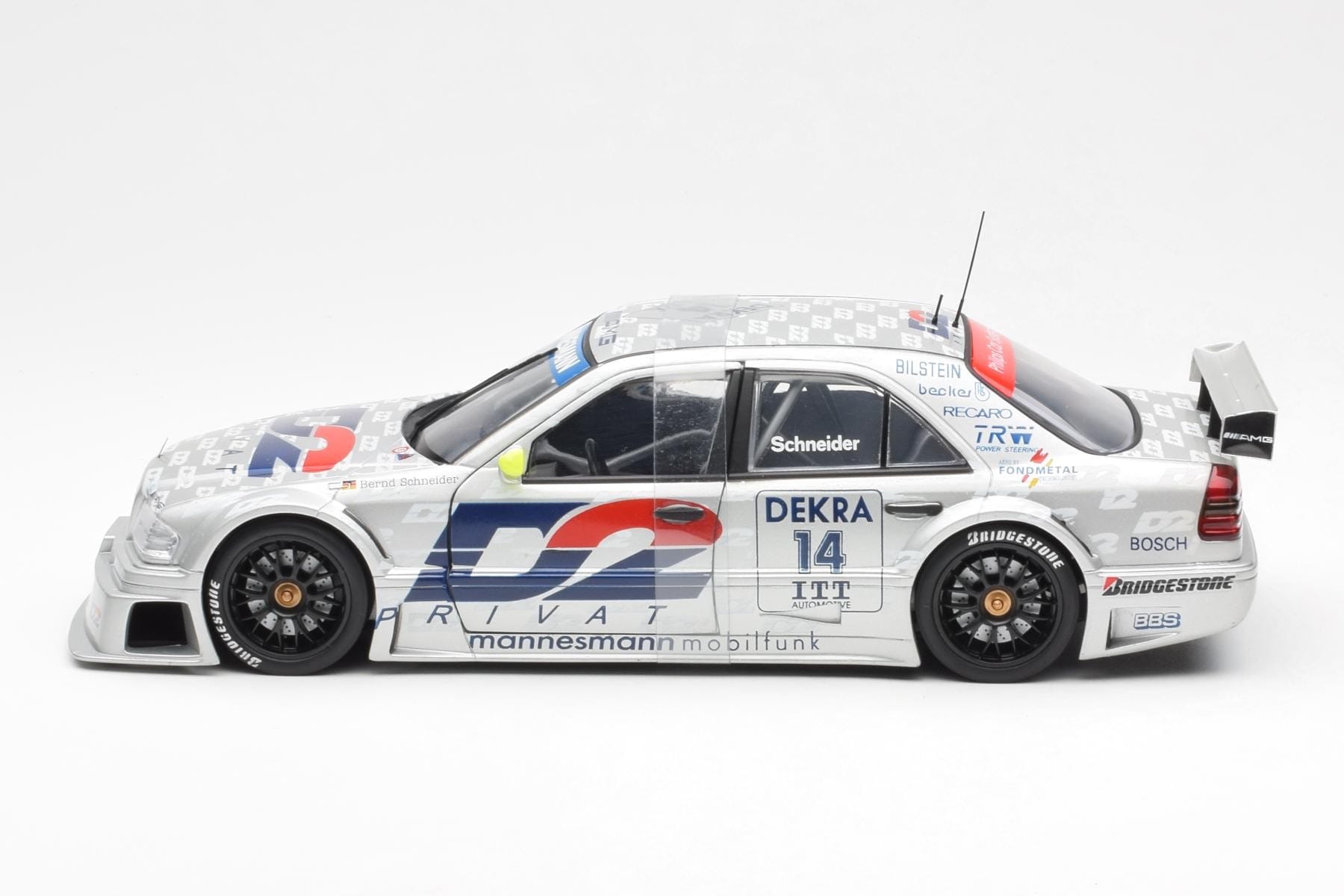 Mercedes C-Class W202 #14 Team AMG B. Schneider DTM 1995 UT Models 1:18 180953314 Diecast — photo 3 of 6