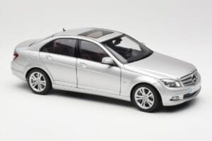 Mercedes C-Class W204 Avantgarde Silver AUTOart 1:18 B66962368 Diecast — photo 6 of 8