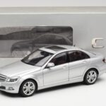 Mercedes C-Class W204 Avantgarde Silver AUTOart 1:18 B66962368 - image 8 of 8